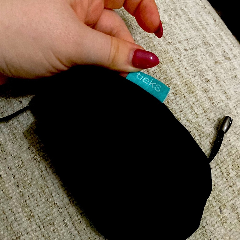 Tieks tote